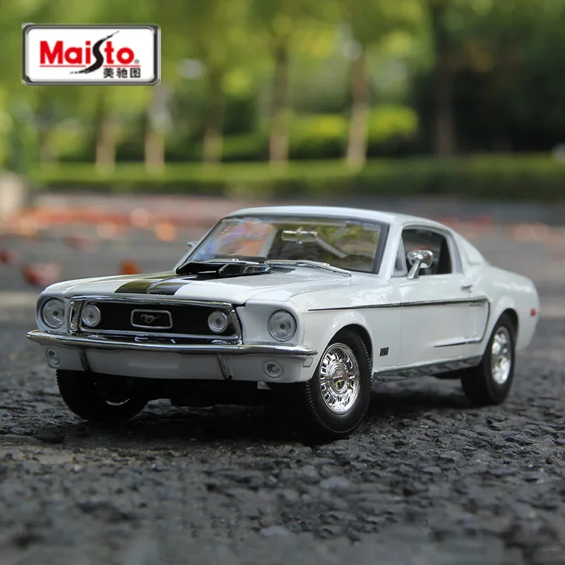 

Maisto 1:18 1968 Ford Mustang GT Cobra JET Simulation Alloy Car Metal Diecast Model Car Toy For Children Collection Gifts B722