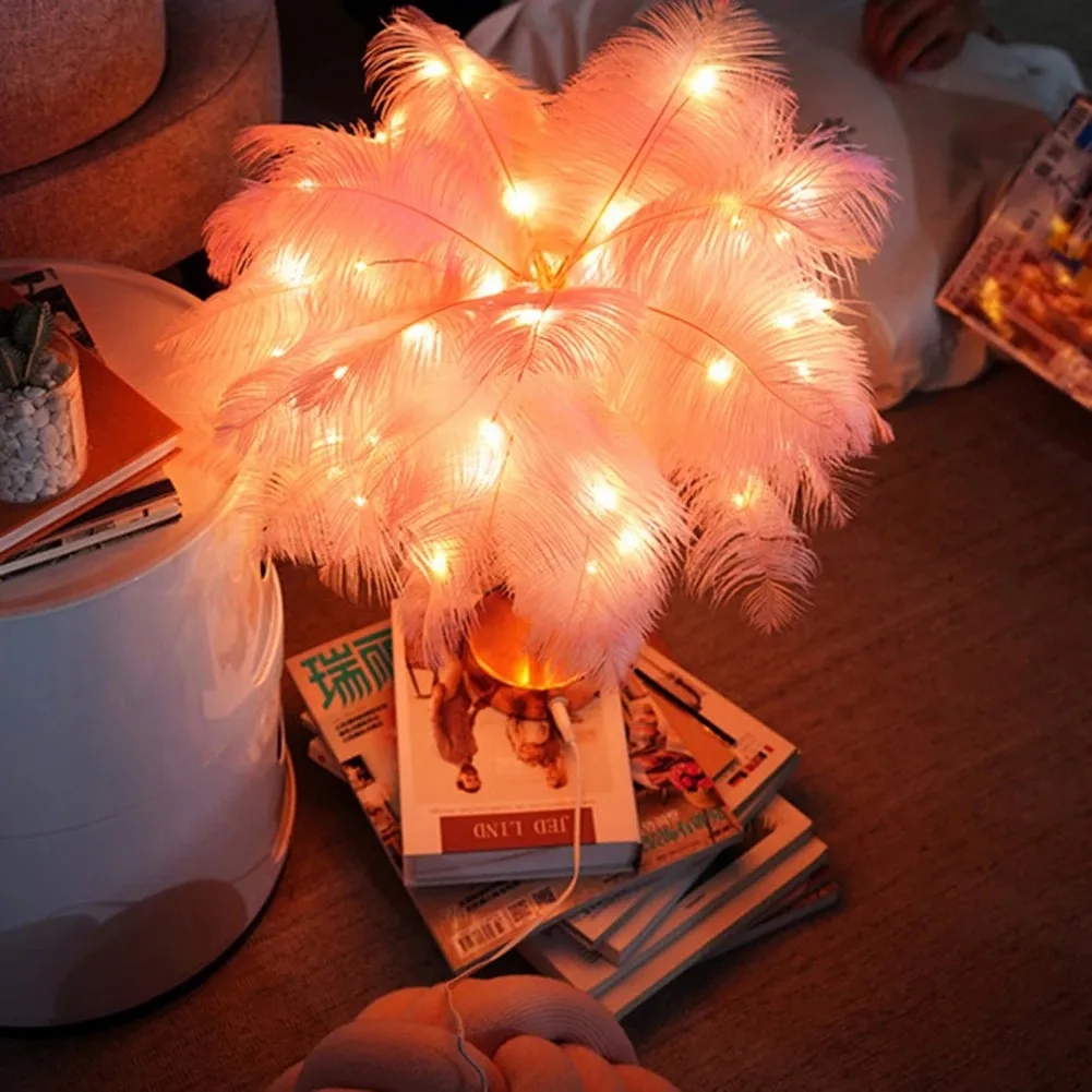 Lámpara de mesa de lectura de libros de plumas E2, luz LED de noche, lámpara de mesita de noche de corazón de niña, decoración moderna del hogar, linterna, regalo festivo