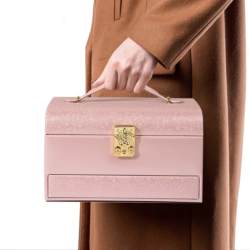 Jewelry box with lock Princess European wooden storage box Hand jewelry  Makeup jewelry box Wholesale gift Female