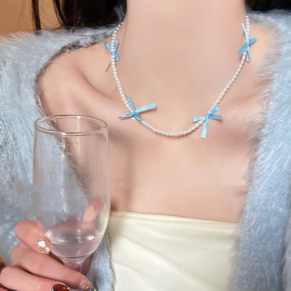 Sweet blue lace bow pearl jewelry necklace, versatile for women, high-end dopamine collarbone necklace