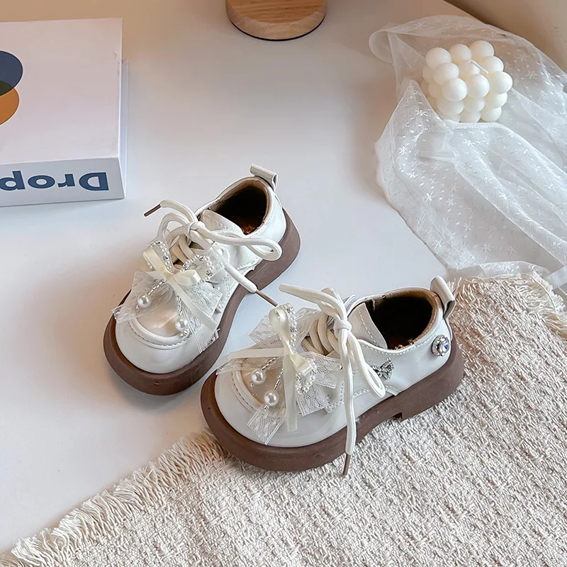 

Girls Leather Shoes Princess Style Kids Flat Shoes Round Toes 2026 Brand New Children Flat Shoes Soft Bottom Non-slip Trendy