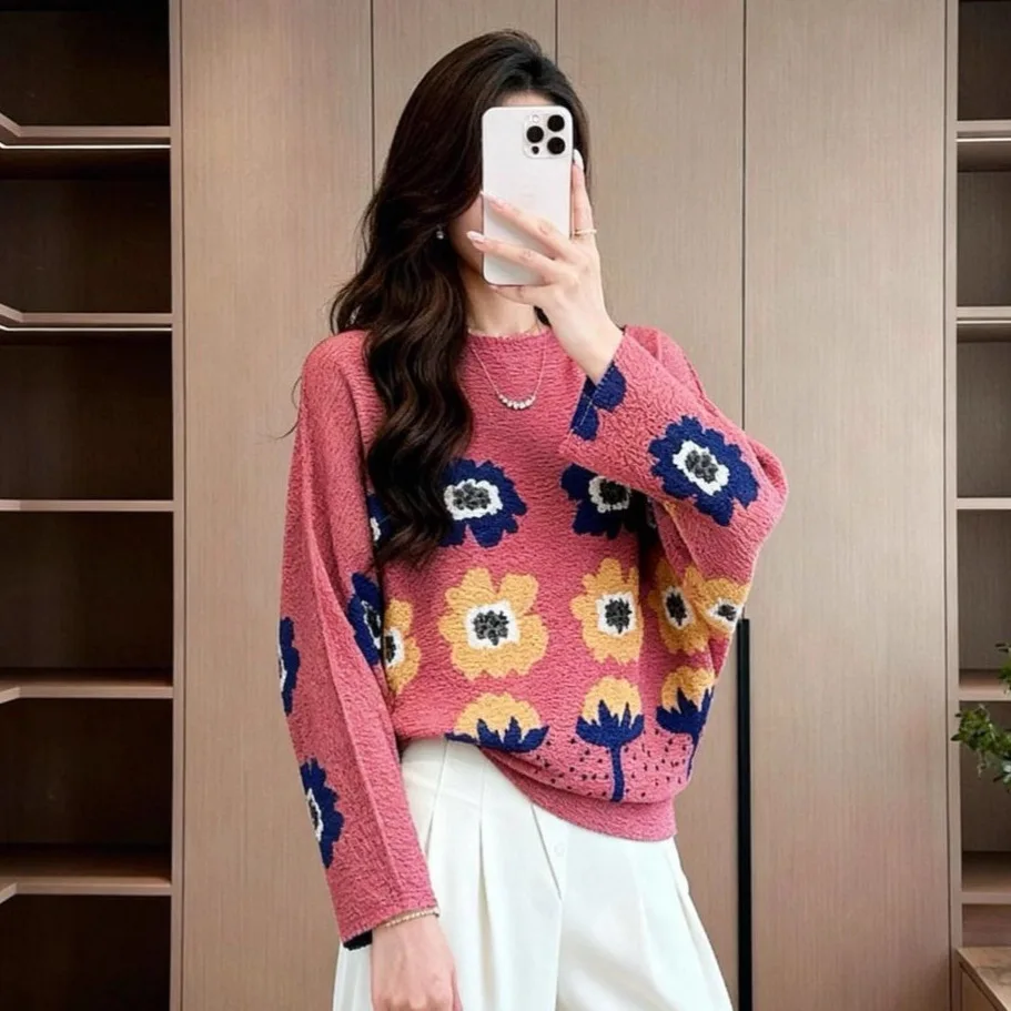 เสื้อยืดแขนค้างคาวพิมพ์ลายดอกไม้สไตล์มิยาเกะสำหรับผู้หญิง ทรงหลวม ใส่ได้หลายโอกาส คอกลม เรียบง่าย สบายๆ จับจีบ