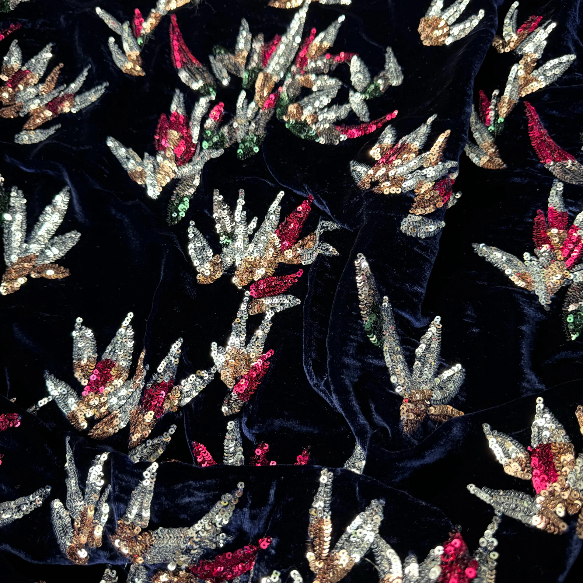 138CM Wide Silk Velvet Fabric for Autumn Winter Dark Blue Dress Clothes Pants Leaves Beading Sequins DIY Sewing Material R1415