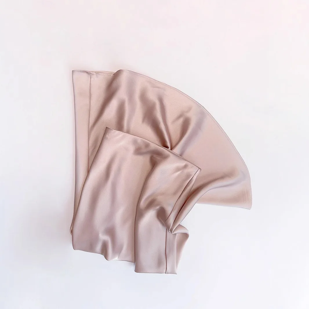 Рисунок 5 - Шикарная женская атласная струящаяся