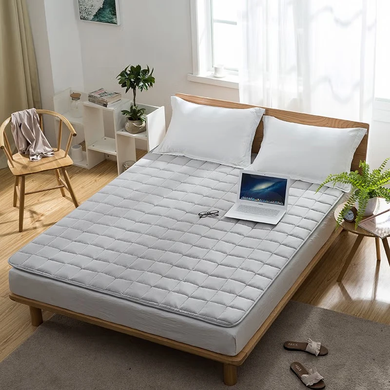Non-Slip Mattress Protector Cover Pad Washable Mattress Bed Protector With Elastic Band