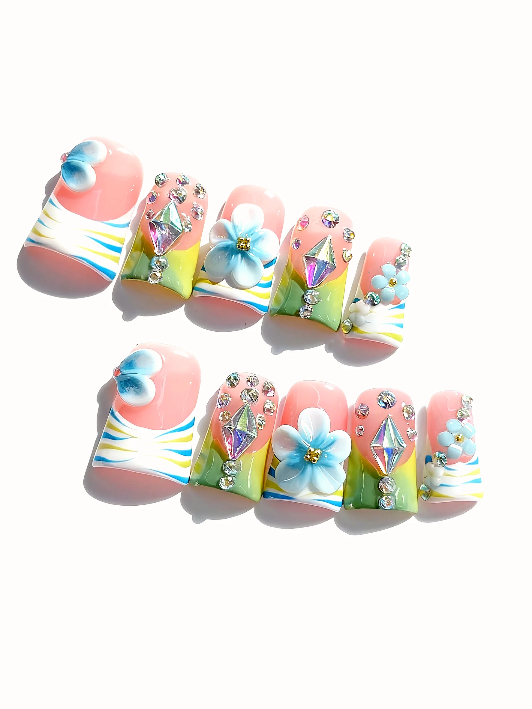 3D-Blumen-Strass-Pastell zum Aufdrücken der Nägel, kurze, quadratische, bunte, glänzende künstliche Nägel (L282)