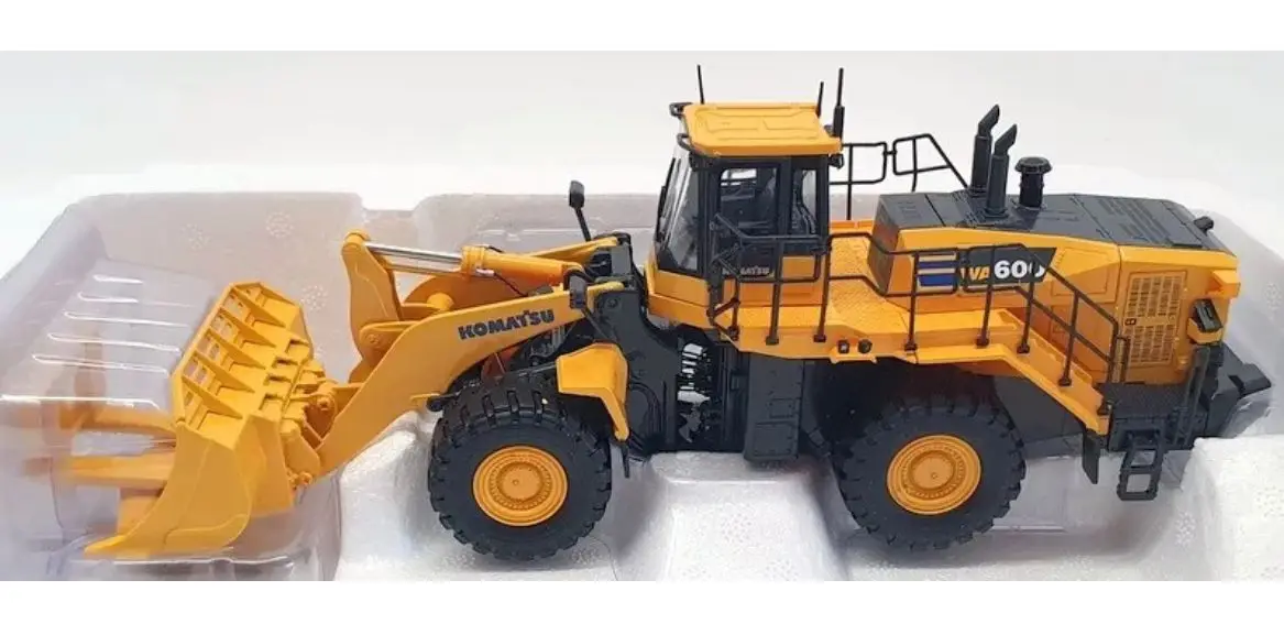 1/50 Scale Die-Cast Model Komatsu WA600-8 Stone Handler DieCast Model Toy UH8153