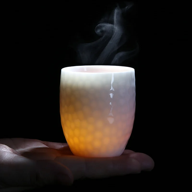 Große handgemachte Schaf Fett Jade Porzellan Teetasse Heimgebrauch Tee Verkostung Single Master Cup Waben Keramik Tasse für Tee DrinkingTea