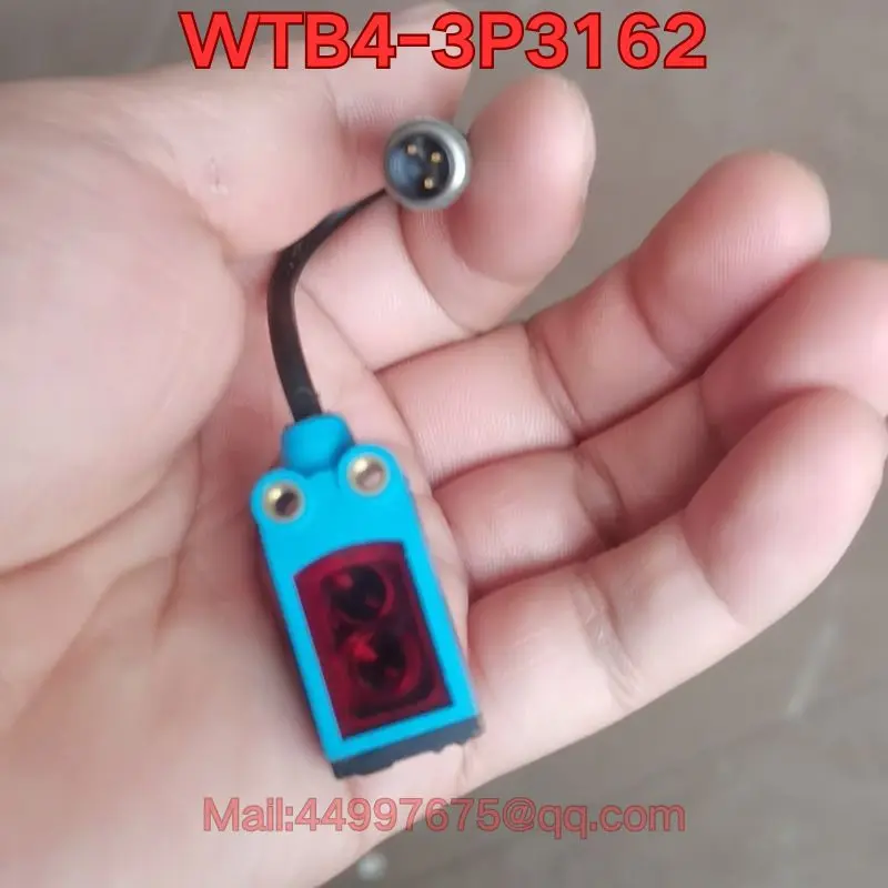 

Проверка функционала б/у датчика WTB4-3P3162 показывает нормальную работу. Последние цены на 2026 год.