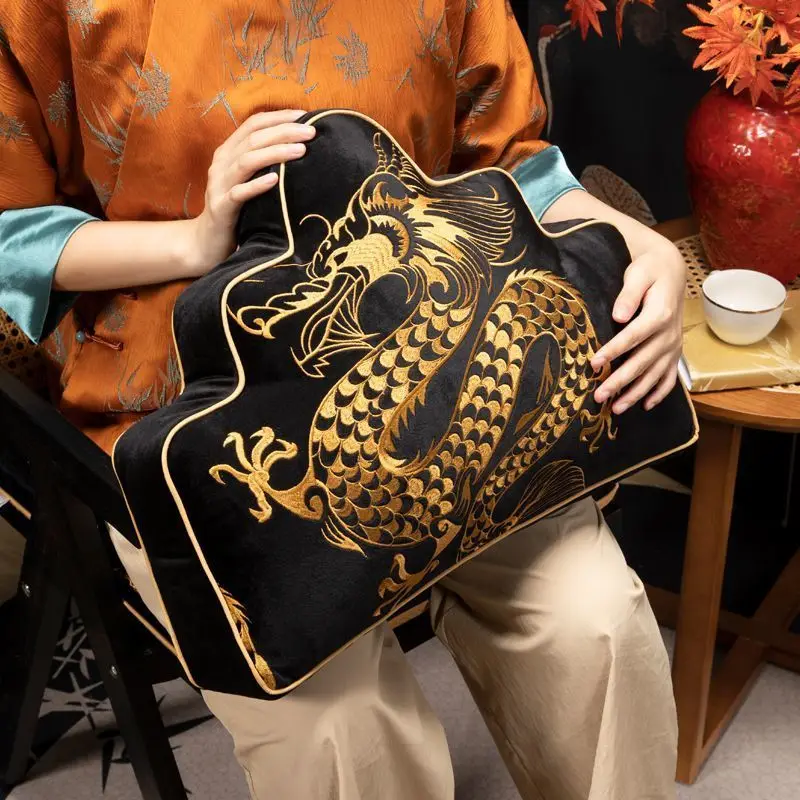 New Chinese living room sofa cloud pillow, high-end exquisite embroidery, retro dragon new year red winter, home pillow