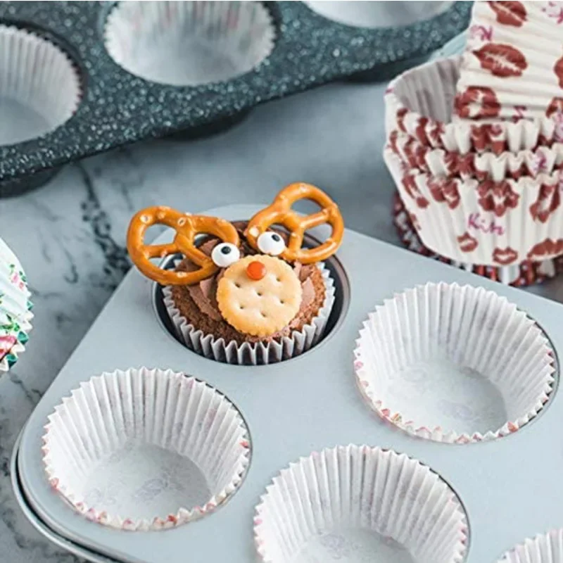 100Pcs Christmas Cupcake Paper Cups Muffin Cupcake Liners Santa Christmas Tree Pattern Merry Cake Mold Baking Party Decorations
