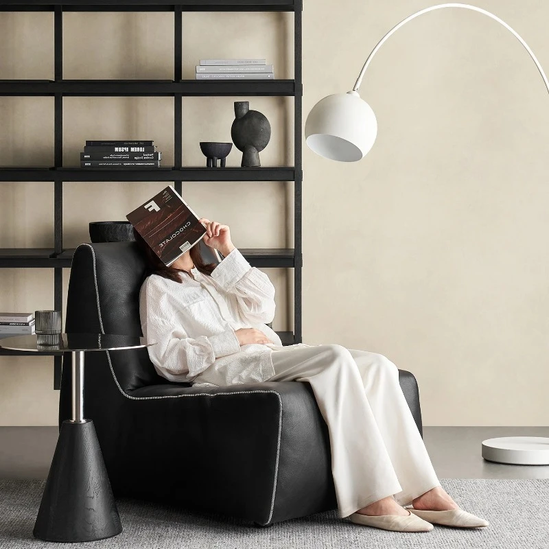 Full leather recliner | One-button foot retractable + 160 ° reclining design, immersive rest experience