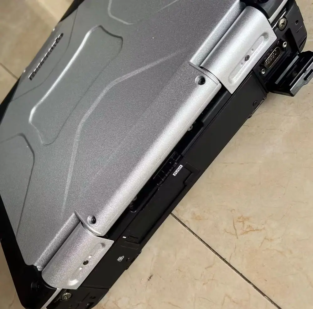 Professional Laptop CF31 i5 Cpu 4gb RAM Computer 90% New without Hard Disk 2 Years Warranty