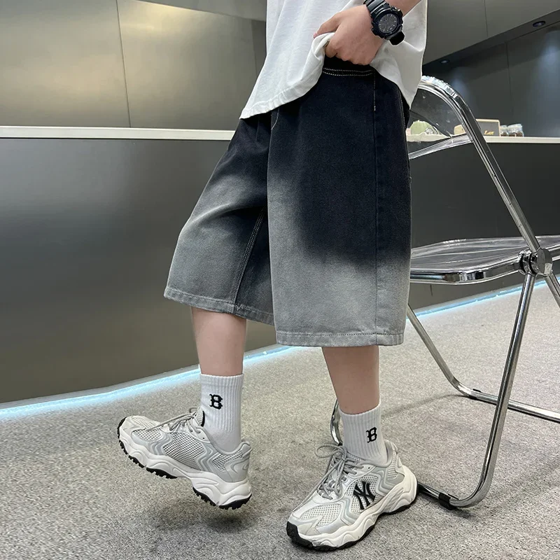 

Boy Casual Straight Jeans Shorts For Child Age 5 6 8 10 12 14 T 2025 New Summer Kids Designer Gradient Black Denim Shorts Tweens