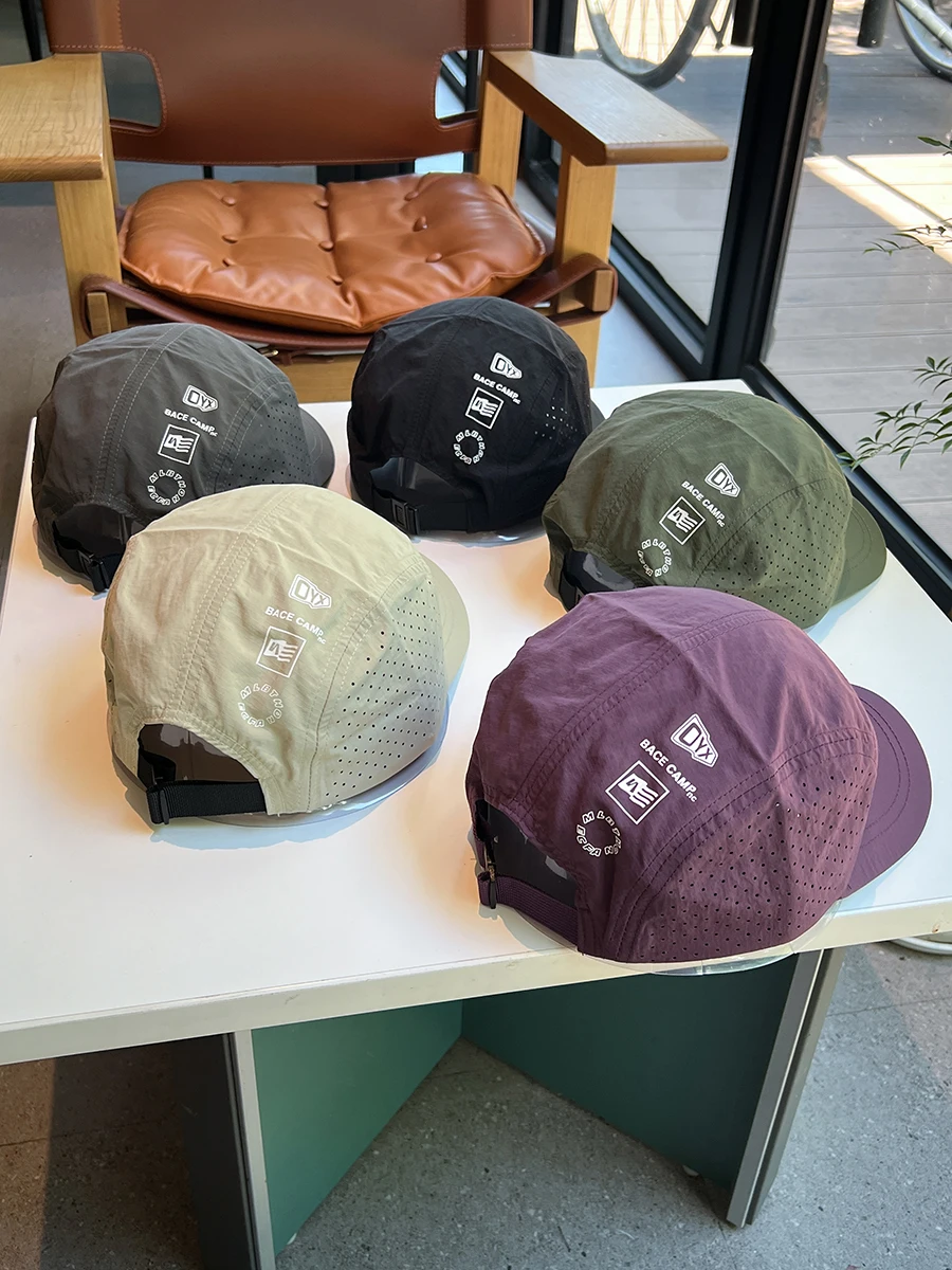 

Quick-Dry Short Brim Five-Panel Letter Mesh Baseball Cap for Men and Women Summer Thin Sun Hat Trendy
