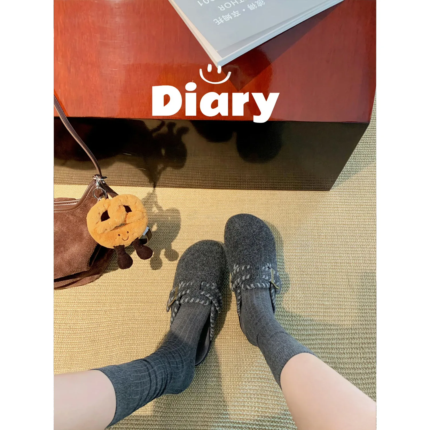 

Korean version of Boken shoes, warm and thick soled woolen shoes, toe caps, slippers for women's autumn and winter wear