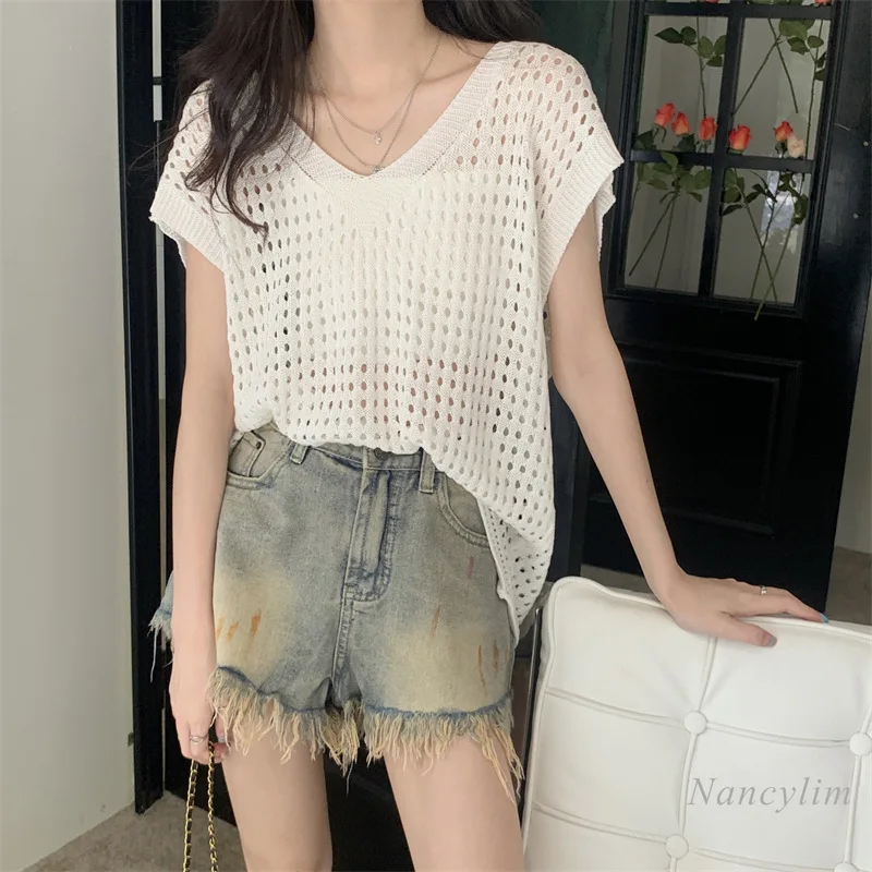 

2024 Summer New Idle Style New Hollow Out V-neck Knitwear Short Sleeve Off-Shoulder Broken Hole Design T-Shirt Women's Top