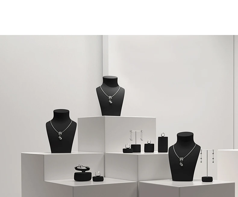 Oirlv Schwarzes Samt-Schmuckdisplay-Set: Halskettenbüste, Ringhalter, Ohrringständer, Armreif-Präsentationsständer für den Einzelhandel – Detail 1