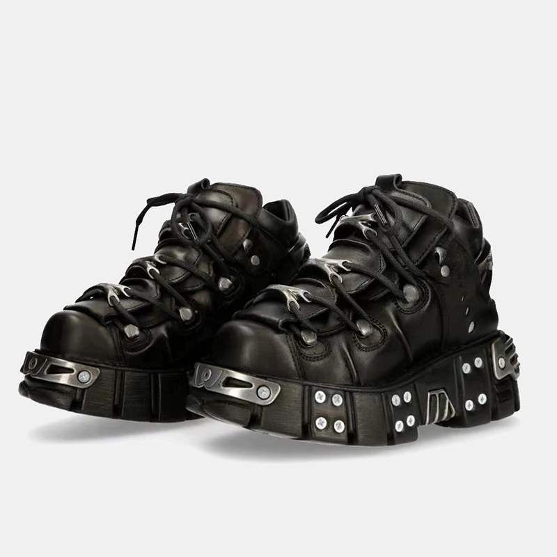 2025 Spring New Women Heavy Metal Platform Heightening Female Punk Small Leather Muffin Goth Dark Men Motorcycle Boots Tide