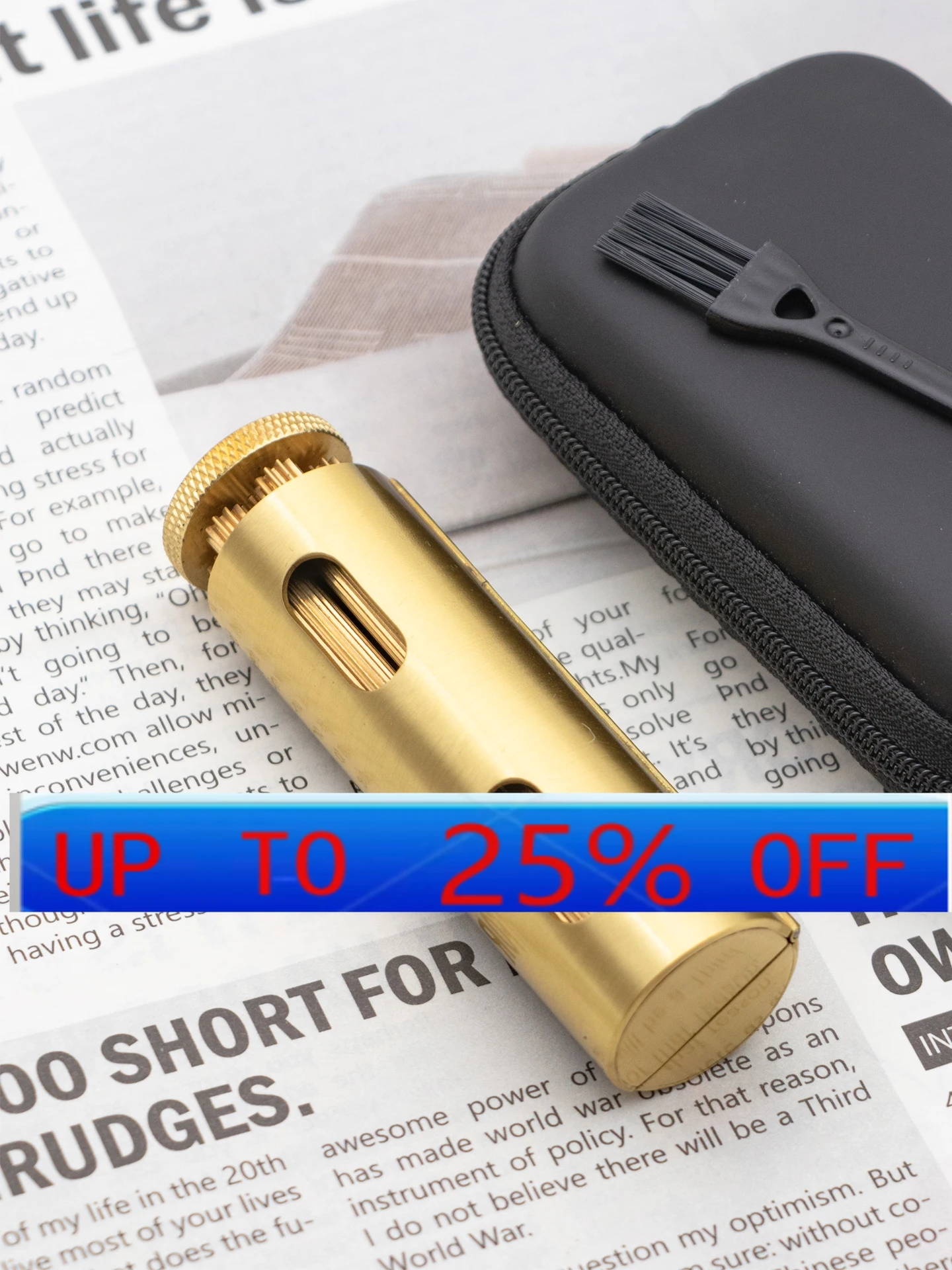 

LMM Handmade Brass Cigarette Roller Pocket Retro Round Hand Roller Portable Cigarette Set