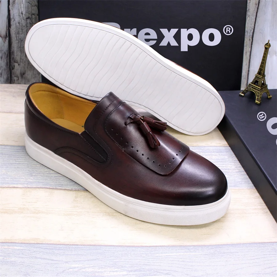 Leather casual shoes tassel high-end handmade men's shoes comfortable round toe flat shoes office banquet men's loafers