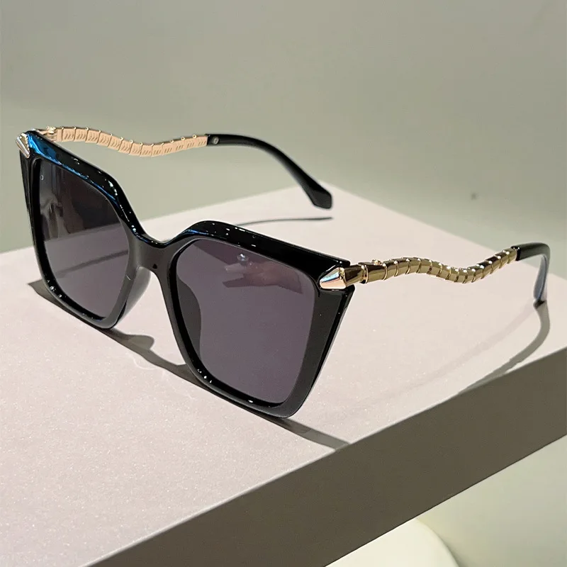 

vintage oversized square snake sunglasses for women new fashion gradient sun glasses ladies trendy alloy driving shades uv400