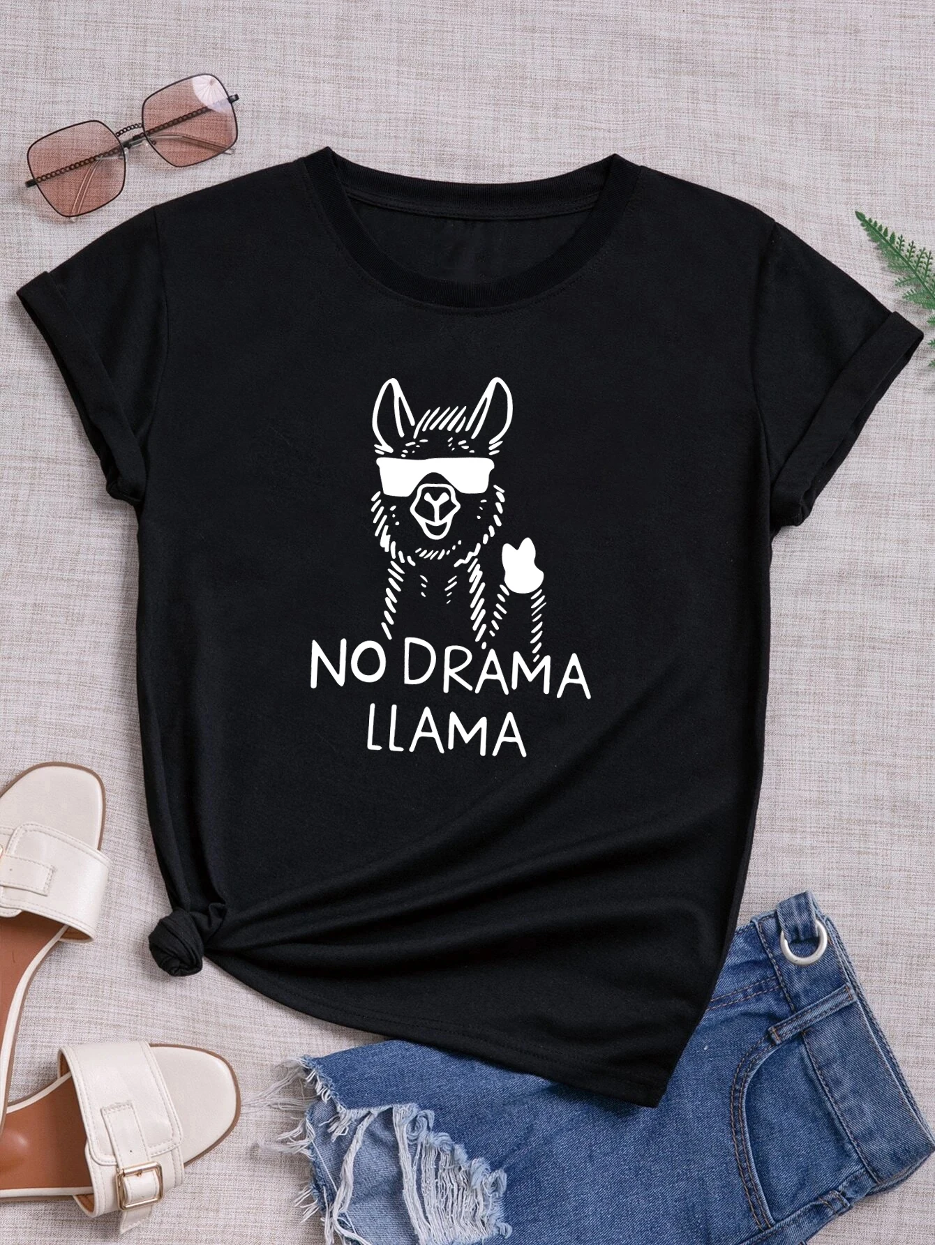 ‘No drama llama’Oversize Tee Women's Casual Trendy Graphic Print Comfortable Crew Neck Short Sleeve T-shirts