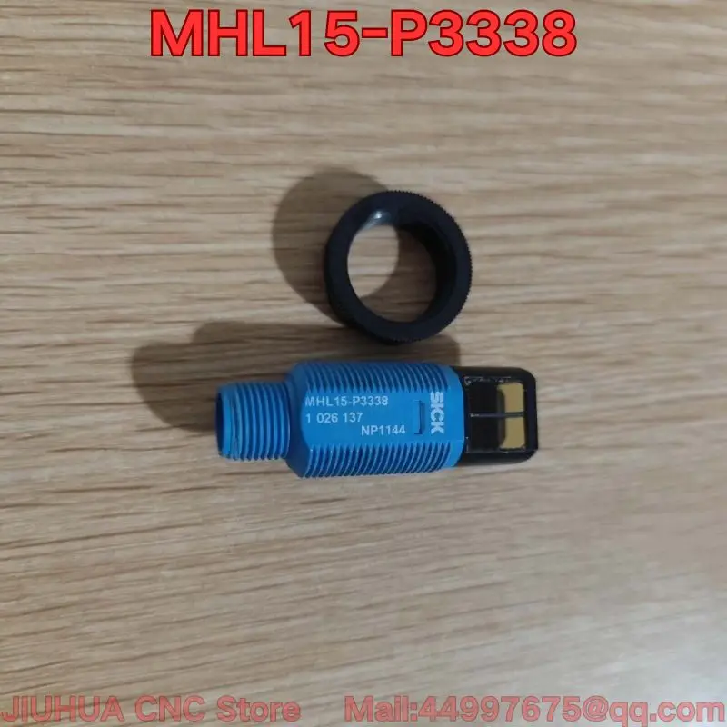 

Second-hand MHL15-P3338 photoelectric sensor function test is normal