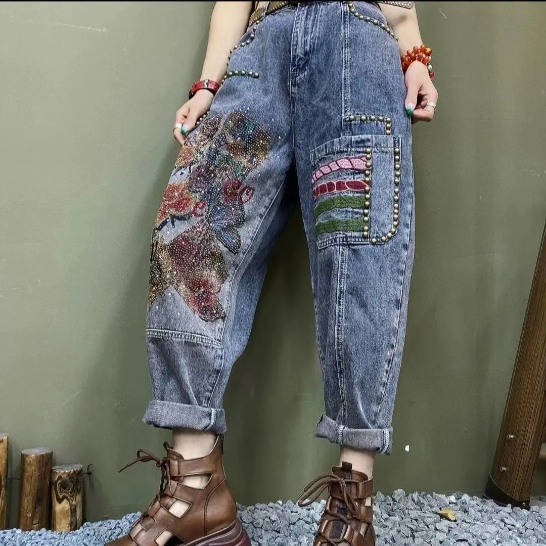 Letnie jeansy damskie, ciężkie zdobienia z koralików, luźne spodnie hiphopowe typu harlan, haftowane, z efektem hot diamond, designerskie, sprane, z szerokimi nogawkami.