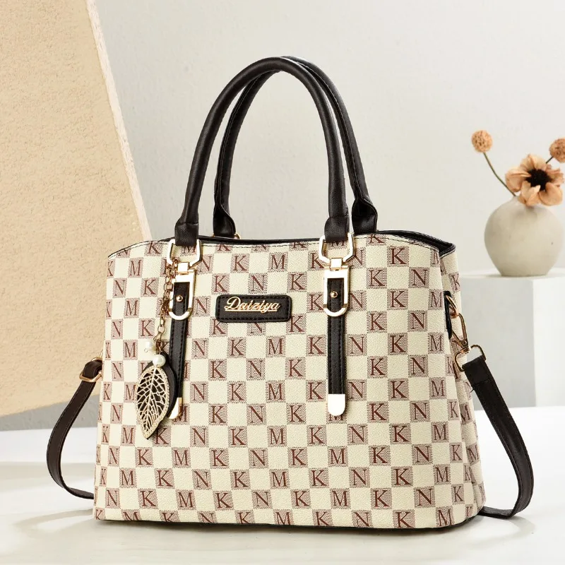 

Новая женская сумка высокого качества, сумка через плечо, большая вместительная сумка для женщин, 2026, женская сумка через плечо из искусственной кожи с принтом