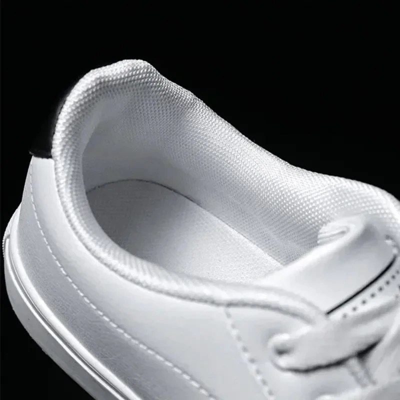 New Fashion Men Shoes Breathable Men's Sneakers Low Platform Lace Up Walking Trainers Man Outdoor Casual White Shoes