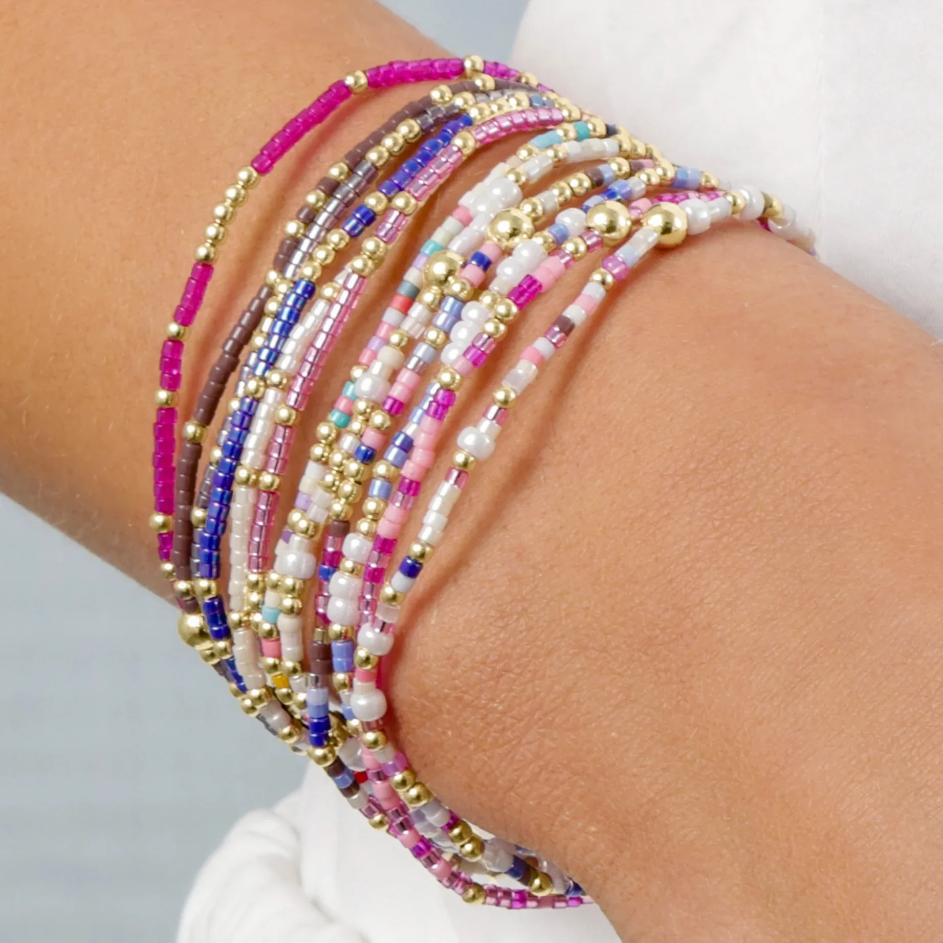 

YEEVAA Boho Beaded Stackable Bracelets for Women - Colorful Minimalist Layered Bracelet Set Fashion Jewelry