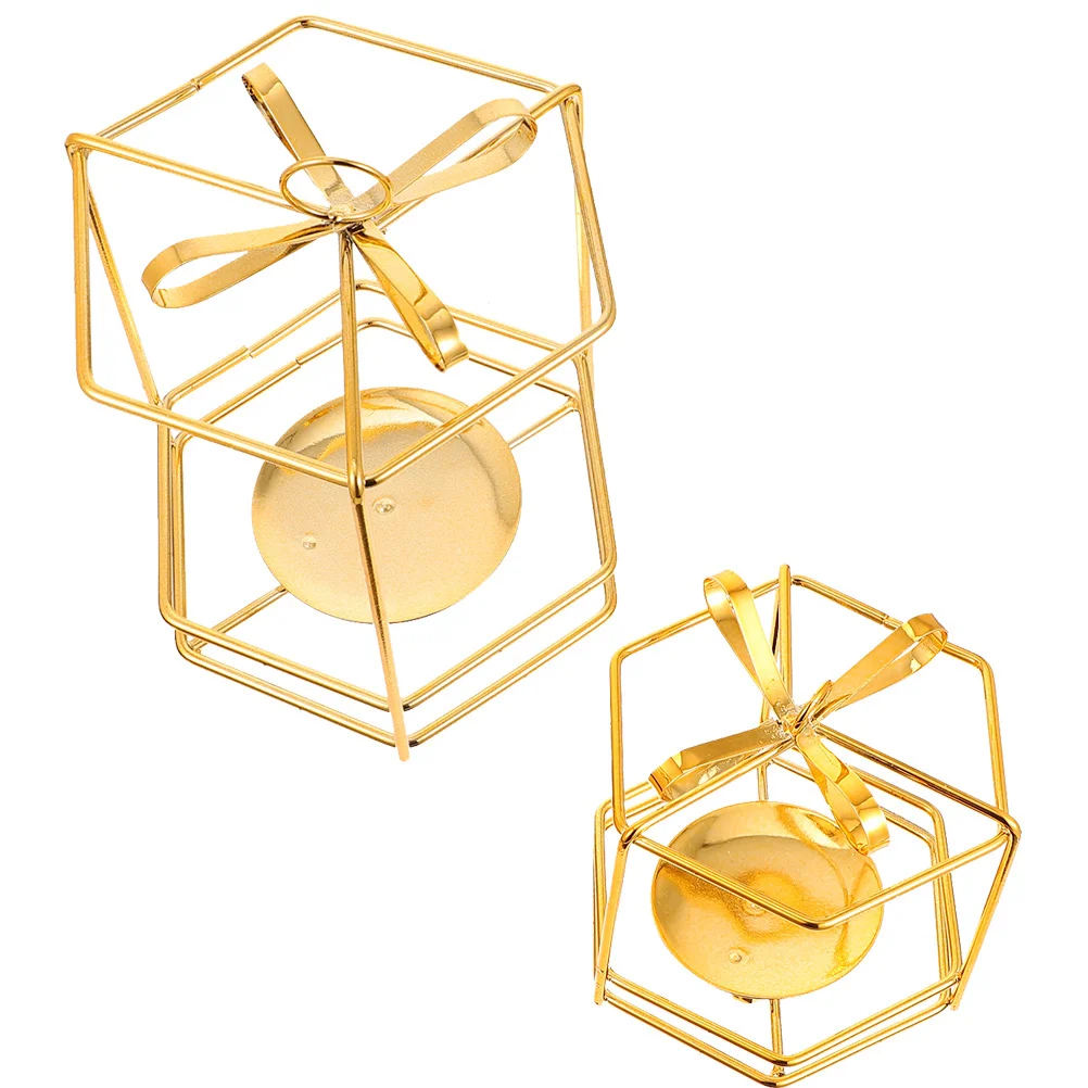 

2Pcs European Style Iron Holder Vintage Decorative Desktop Candlestick Wedding Table Centerpiece Holder