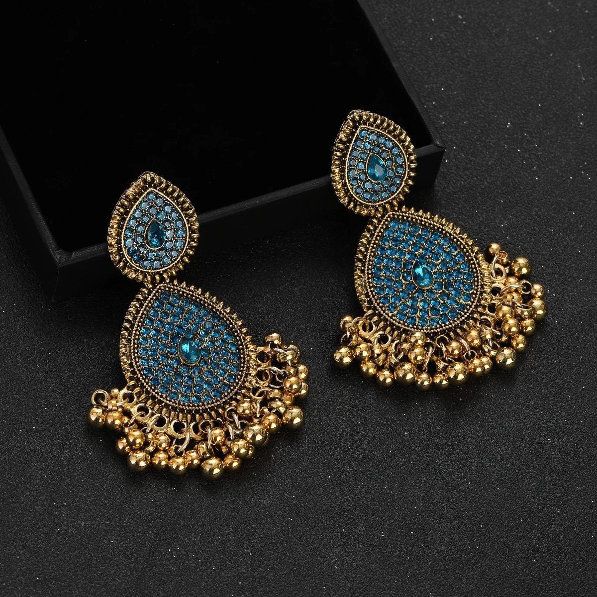 2024 Vintage Water Drop Crystal Earrings Luxury Design Blue Natural Zircon Earrings for Women Wedding Party Jewelry