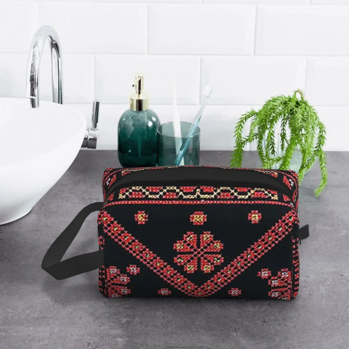 

Three Flowers Palestinian Embroidery Makeup Bag Cosmetic Organizer Storage Dopp Kit Toiletry Cosmetic Bag Pencil Case