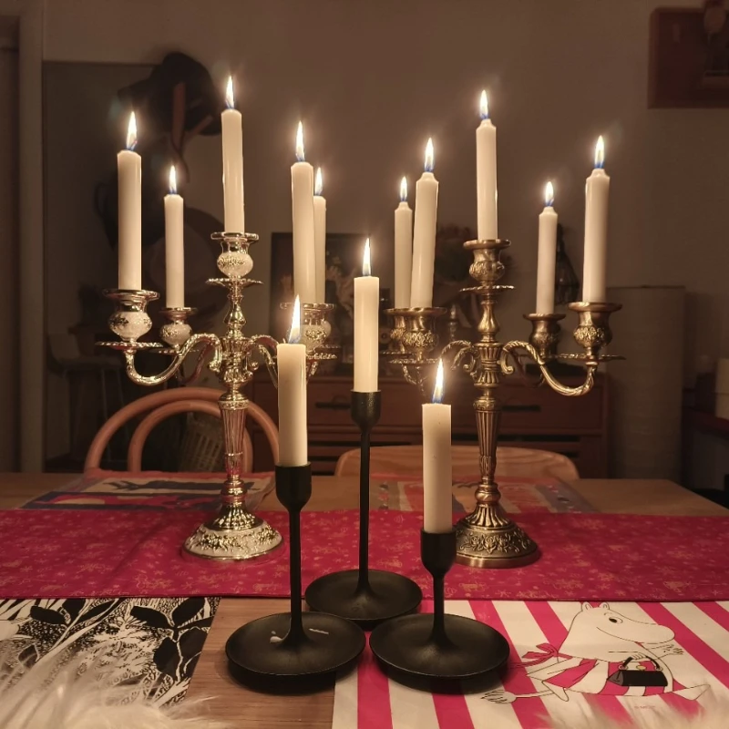 3/5 Heads European Retro Candlestick Decoration Household Candlelight Dinner Metal Candle Holder Wedding Candle Stand Ornament