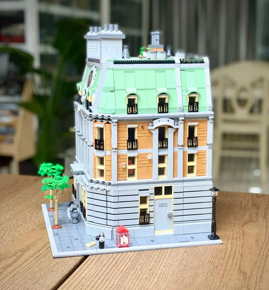 

Street view popular movie model MOC building brick hero apartment modular technology gift holiday assembly children's toy set