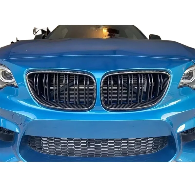 

Решетка радиатора (ноздри) из сухого карбона с двойными ламелями для BMW 2 серии F22 F23 F87 235i 240i (2014 г. и новее)