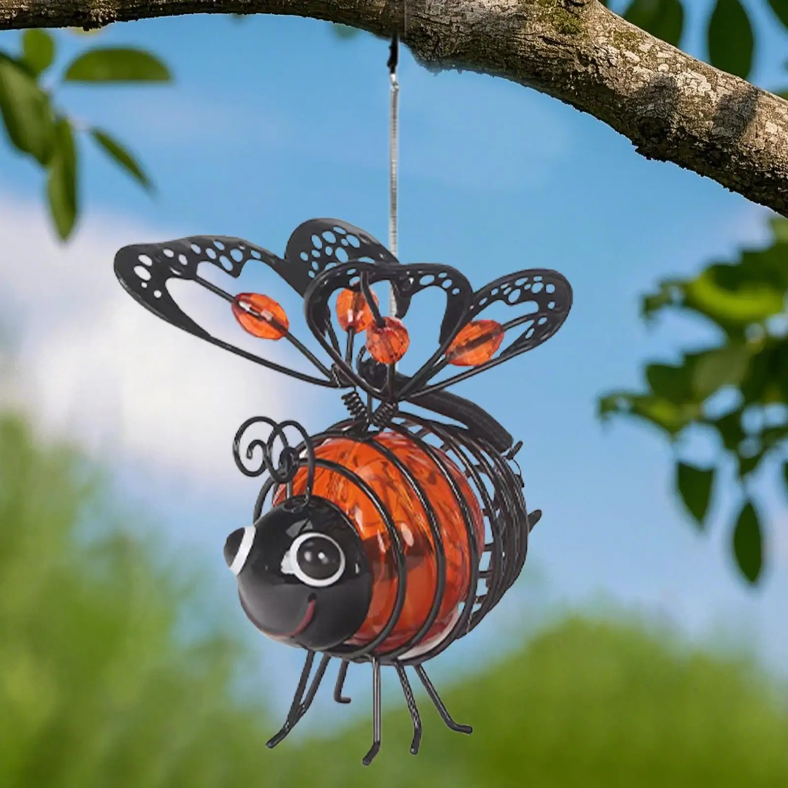 Metal Construction Solar Powered Hanging Bee Light LED Lighting Simulation Design LED Bugs Solar Powered Hanging Style