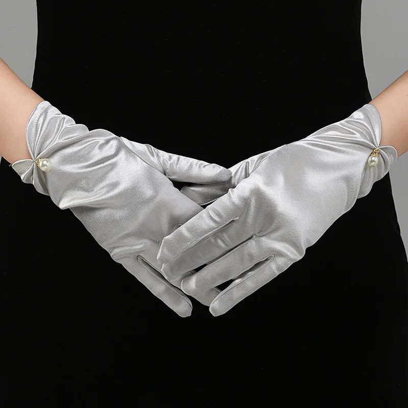 Weiße Satin-Handschuhe für Hochzeitskleider, kurze, elegante Blütenblatt-Perlen-Schleifen-Netz-Handschuhe, vielseitiges Fotozubehör, Perlen-Retro – Detail 18