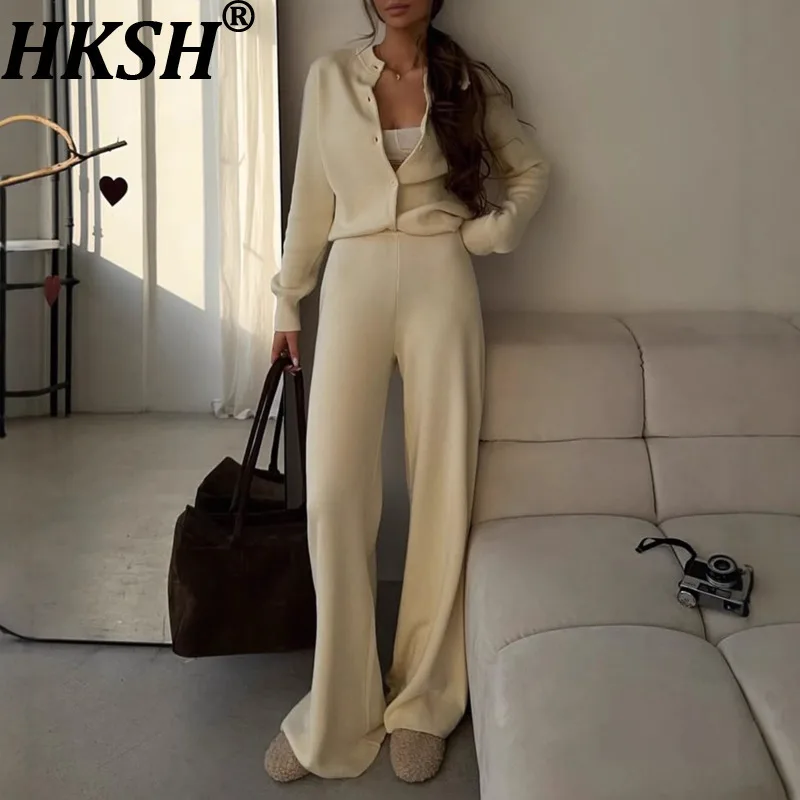 

HKSH осень-зима новый женский комплект из двух предметов с круглым вырезом однобортный свитер вязаный кардиган однотонные брюки Tide повседневный HK14917