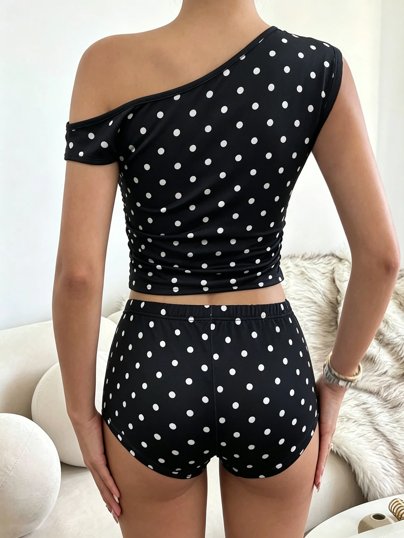 2-Piece Set of Women's All-Season Pajamas with Stylish Polka Dot Print, Breathable Casual Fashion Off-Shoulder Sleeveless Tank t