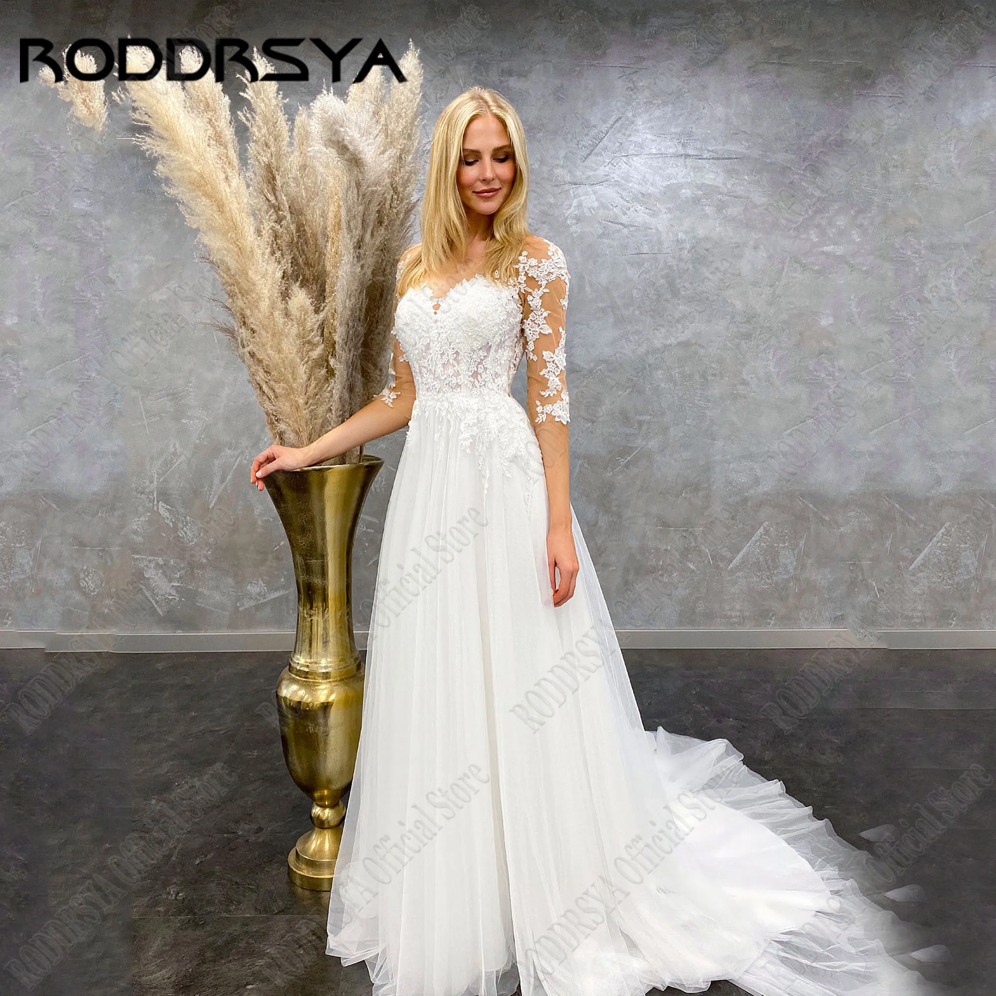 

RODDRSYA Customized Lace Wedding Dress Elegant Half Sleeve Backless O-Neck A Line Robe De Mariée 2025 Sweep Train Illusion Back