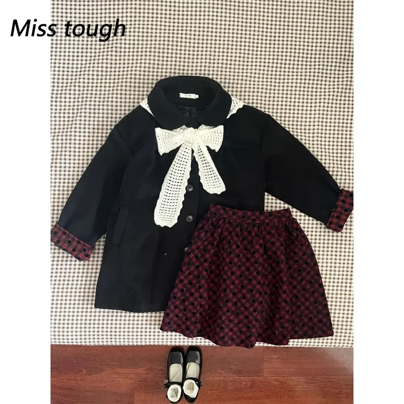 

Sweet Collegiate Style Suit Patterned Warm Wool Coat + Bow Scarf + Mini Plaid Skirt Three-piece Set 2025 Autumn Winter