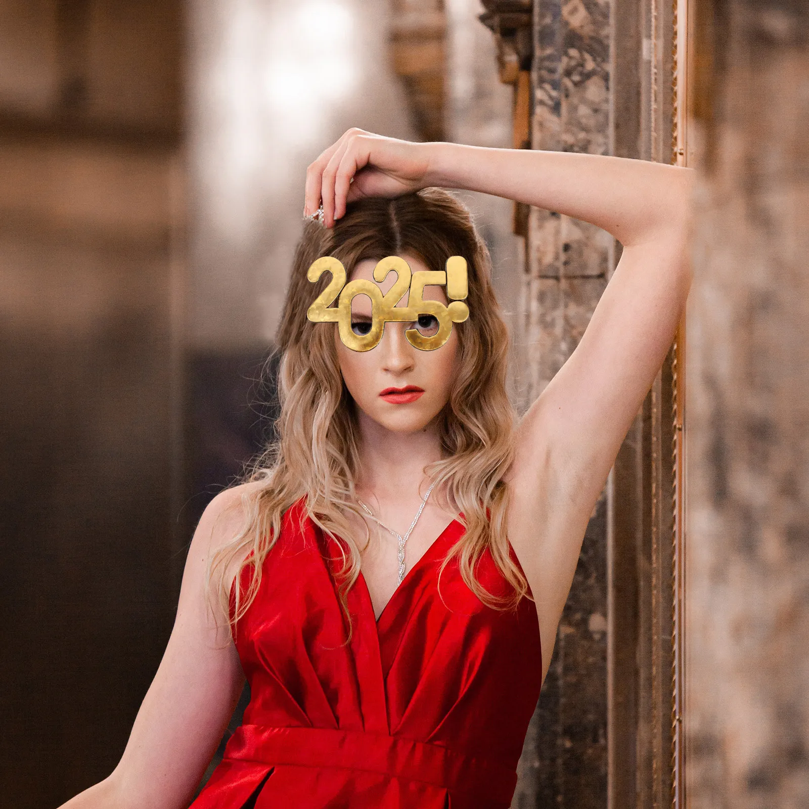 

2025 Party Glasses Creative New Year Eyewear New Year's Eve Photo Props Funny Lightweight Plastic Novelty Party Glasses