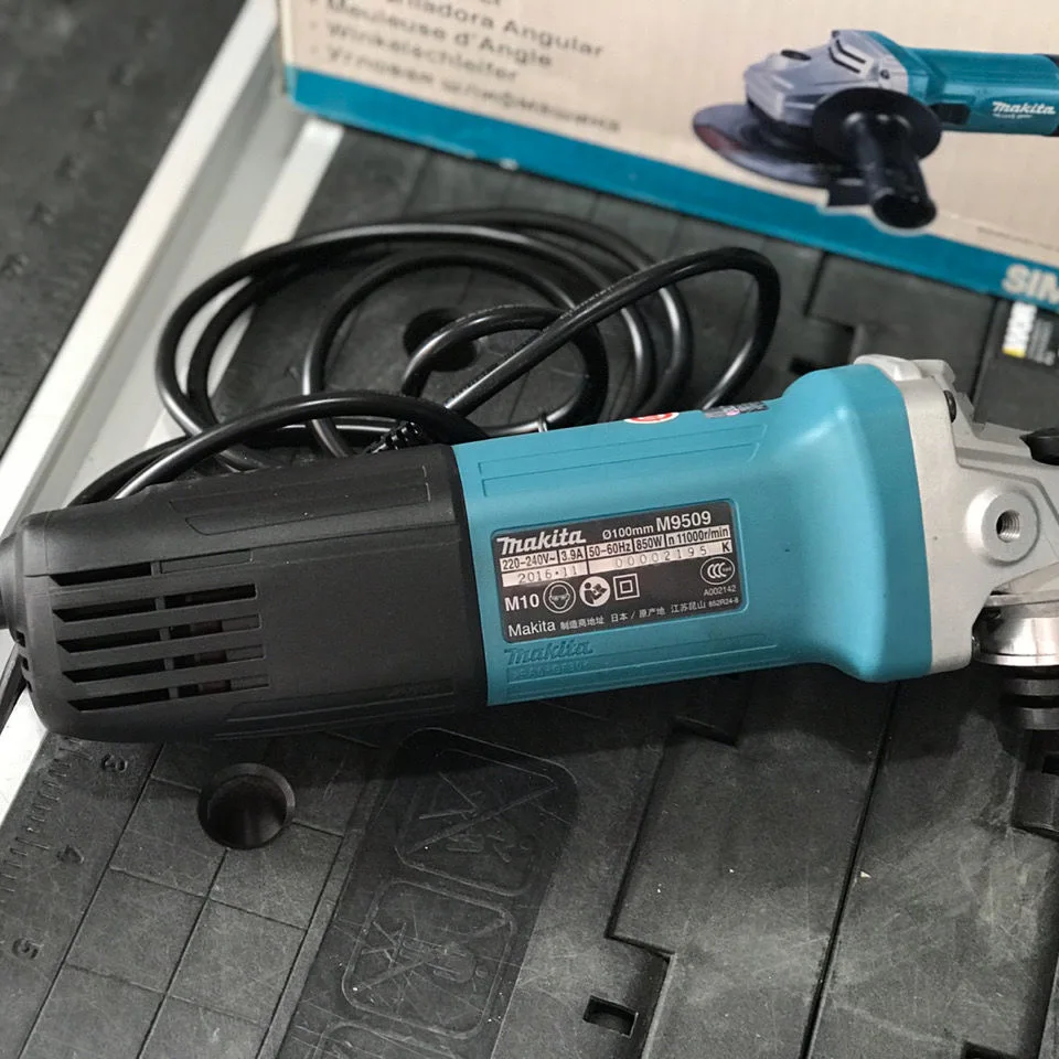 New Makita-M9509B Angle Grinder 100mm SL 850W Heavy Duty