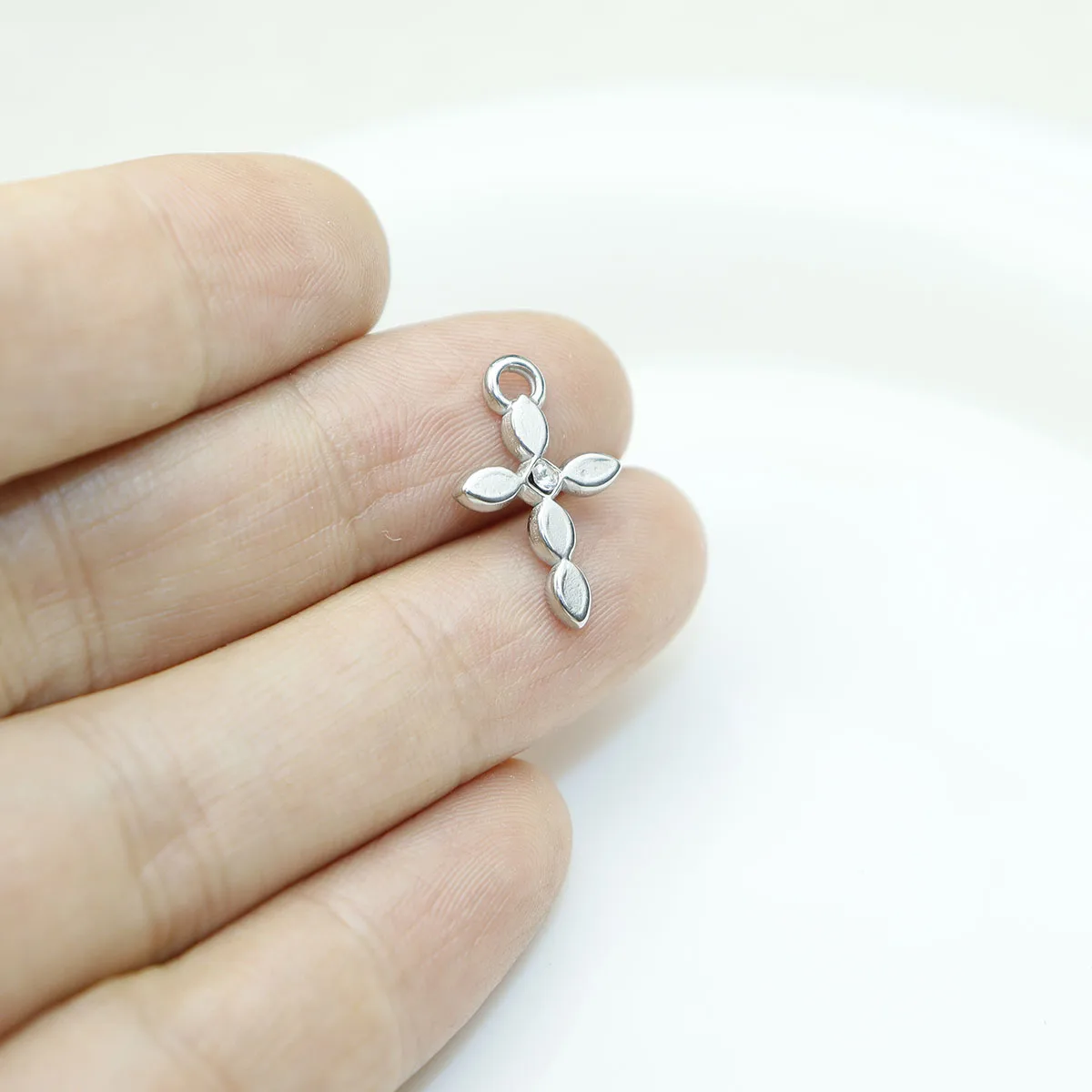 5pcs 304L Casting Stainless Steel Cross Jewelry Charms Pendant Componets DIY Handmade PVD Plated Necklace Earrings Bracelets view 2