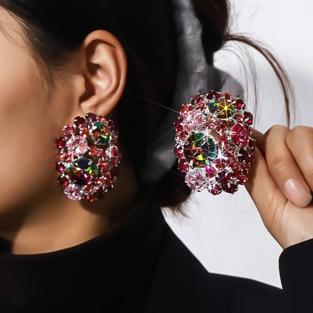 Quick sale, big round ear clips, exaggerated rhinestone earrings, stage accessories earrings.