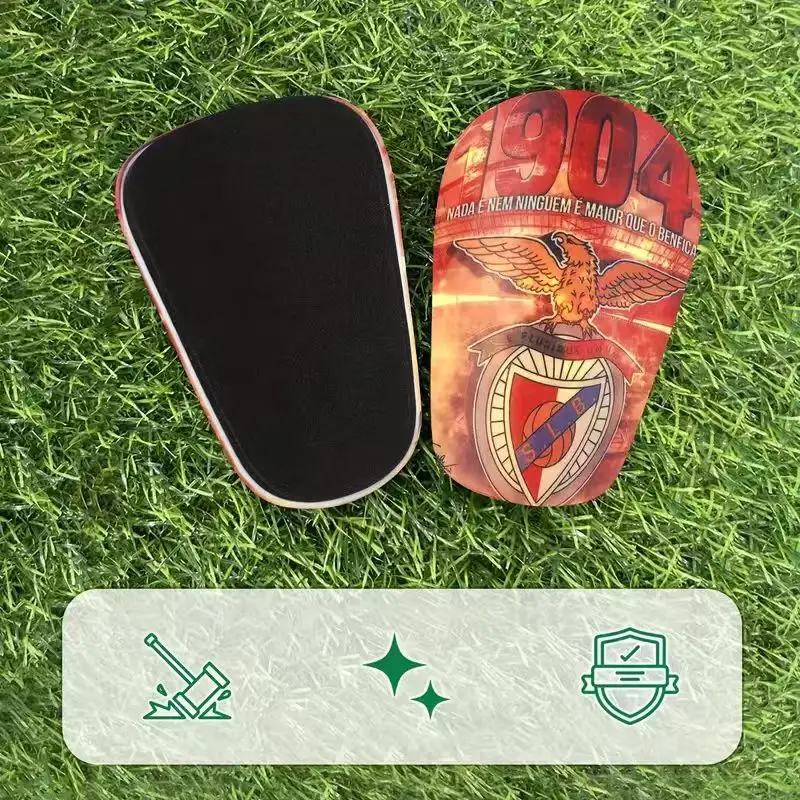 1 Paar Leichte Hochwertige Mini-Fußball-Schienbeinschoner |   Dicke, strapazierfähige Sport-Knieschoner für Männer und Frauen |   Geeignet für Fußball