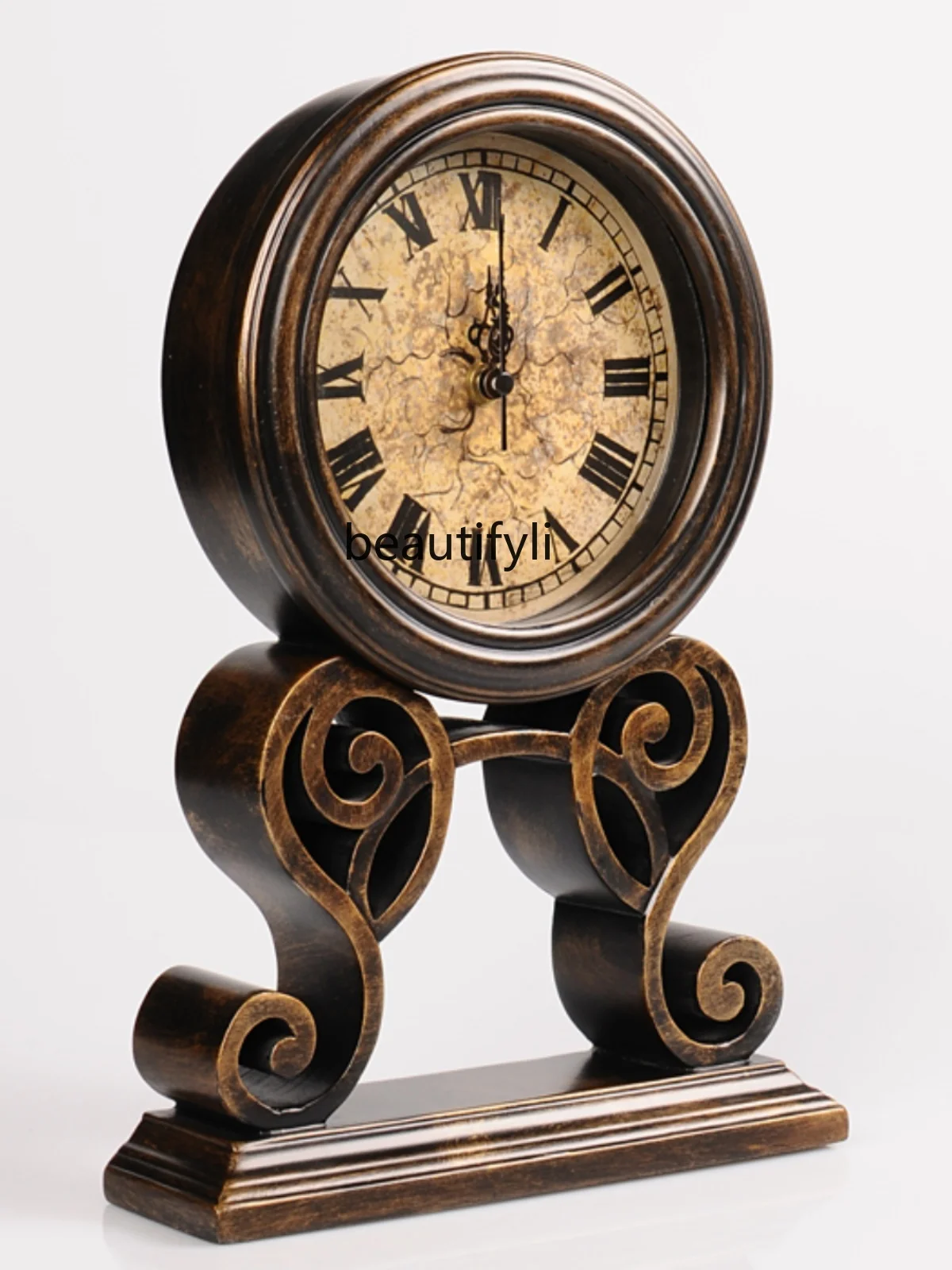 

American Retro Vintage Carved Clock Decoration Living Room Study Bookshelf Personality Clock